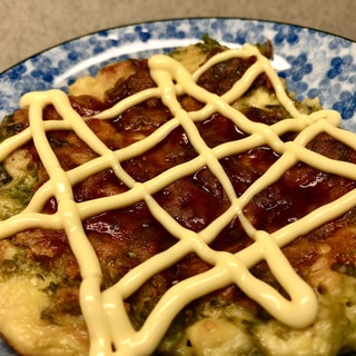 大量消費キャンペーン中♪レタスと豆腐のお好み焼き